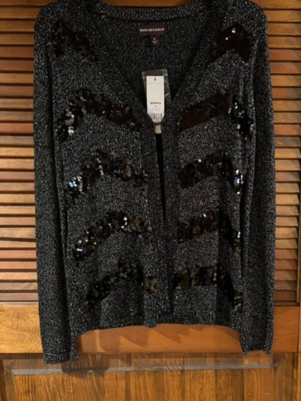 NWT Dana Buchman long sleeved cartigan sweater, size medium
